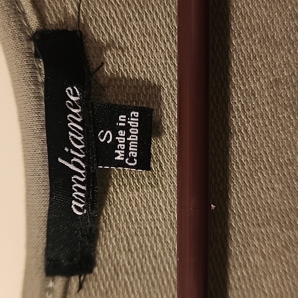 Ladies Romper, small, never worn from Charlotte Russe - Picture 3 of 3